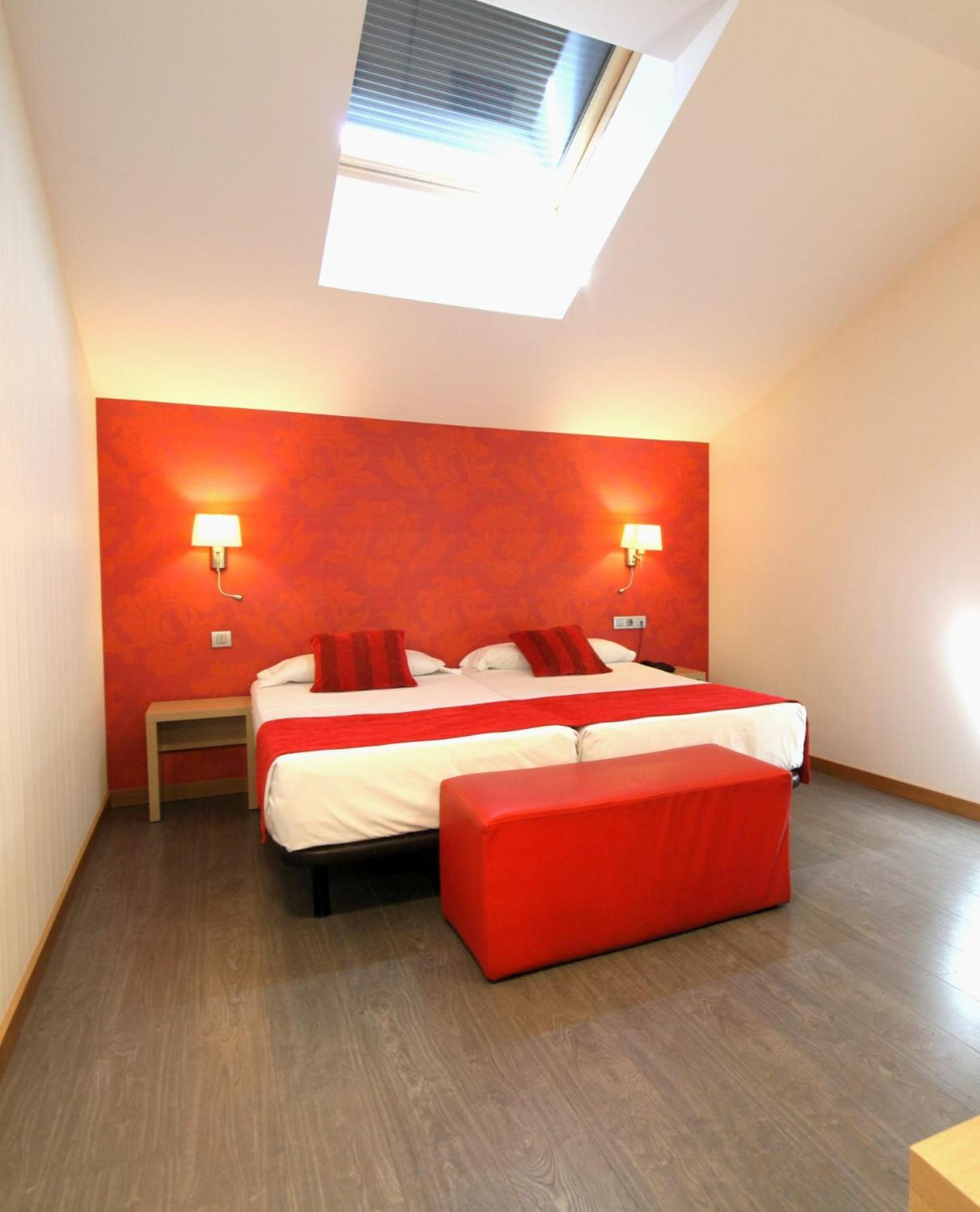 Ele Enara Boutique Hotel Валадоид Екстериор снимка
